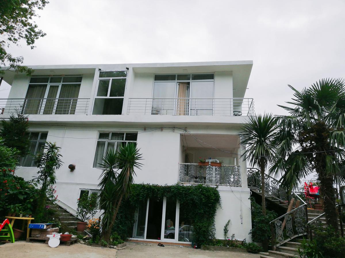 Albatross Kvariati Guest House 外观 照片