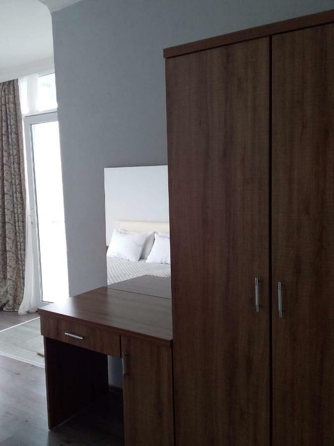 Albatross Kvariati Guest House 外观 照片