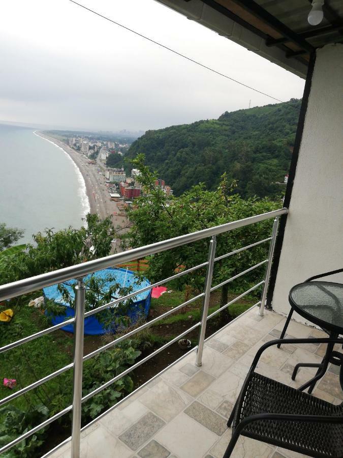 Albatross Kvariati Guest House 外观 照片